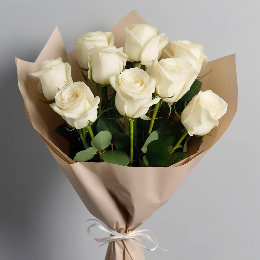 Букет 9 Белых роз Эдлесс Лав в Трубчевске