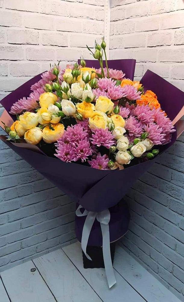 Букет цветов из: Хризантемы и Розы в Трубчевске
