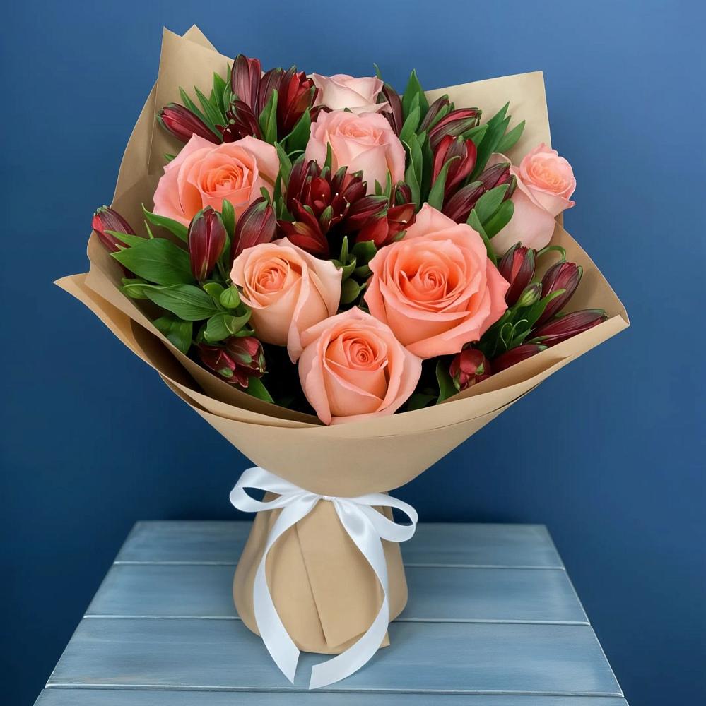 Букет цветов из: Розы и Альстромерии в Трубчевске