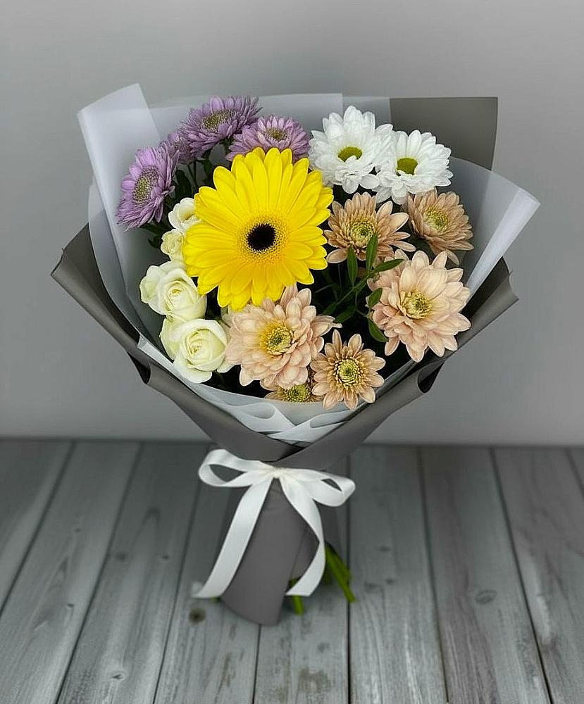 Букет цветов из: Розы, Герберы и Хризантемы в Трубчевске