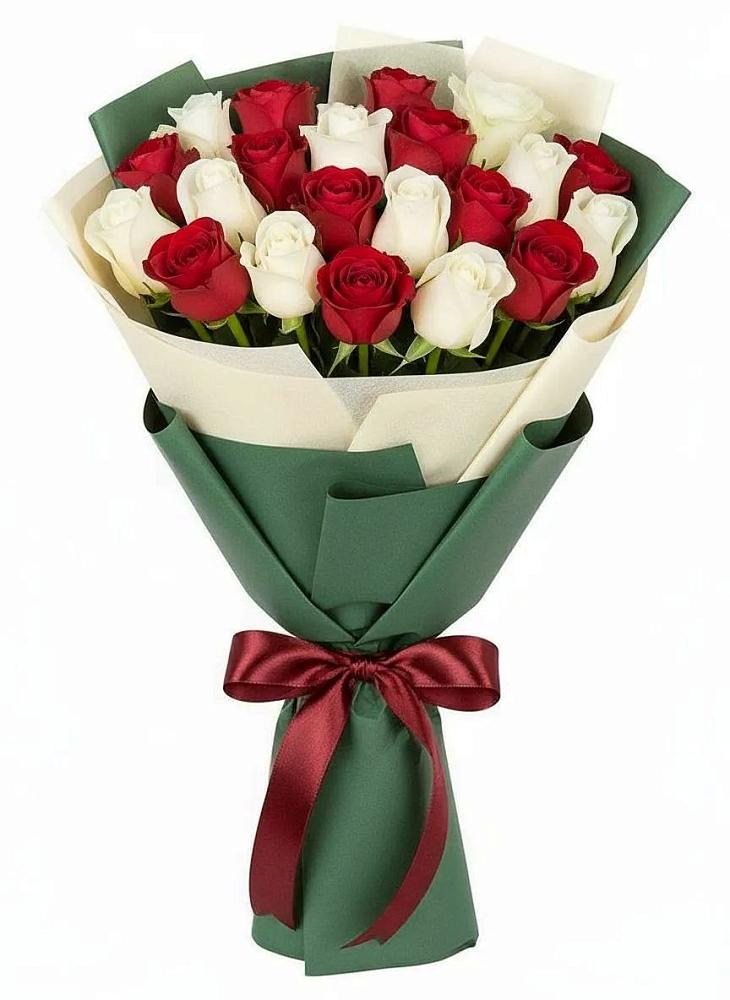 Букет Микс из красных и белых роз в Трубчевске