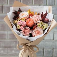 Букет цветов из:  Гвоздики, Хризантемы и Розы в Трубчевске