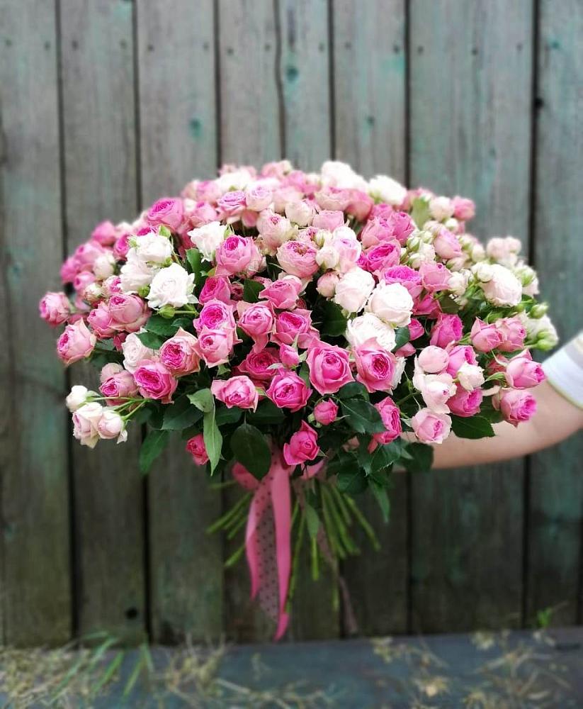 Букет Розовые кустовые розы Натали и Лав Лидия в Трубчевске