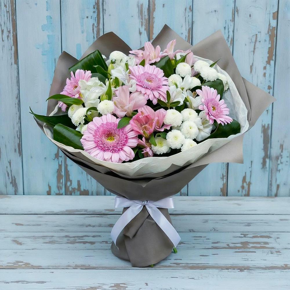 Букет цветов из: Герберы, Альстромерии и Хризантемы в Трубчевске