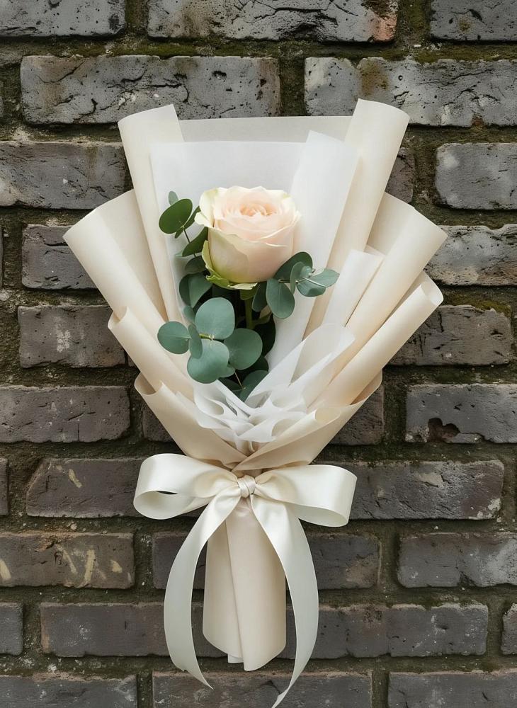 Букет цветов из: Розы в Трубчевске