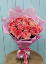 Букет 15 Розовых роз Равель в Трубчевске