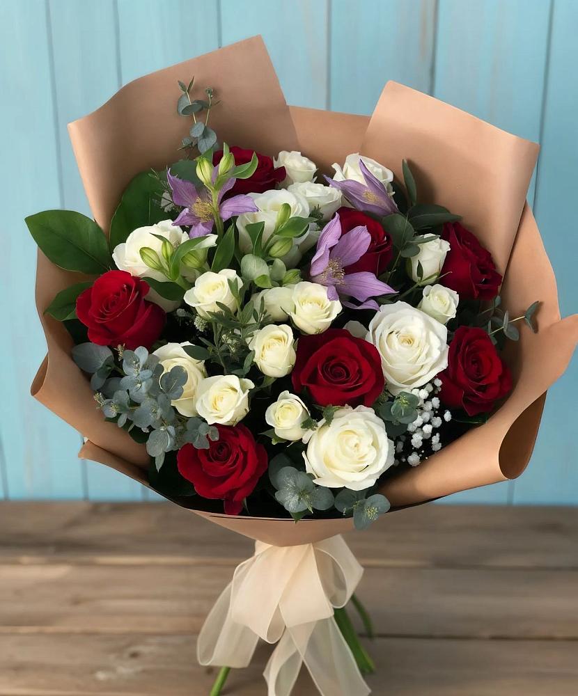 Букет цветов из: Розы и Альстромерии в Трубчевске